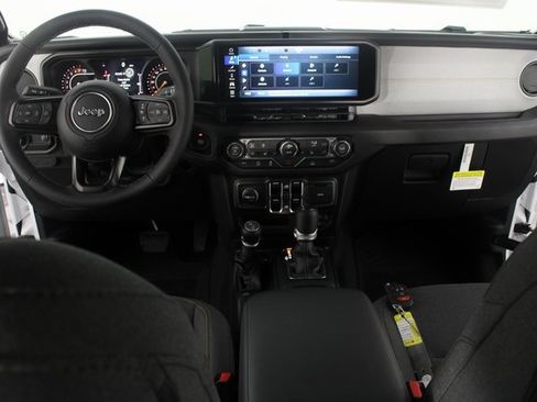 New 2026 Jeep Gladiator Sport image 9