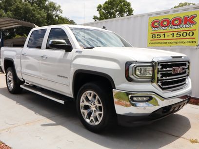 Used 2017 GMC Sierra 1500 SLT w/ SLT Premium Package