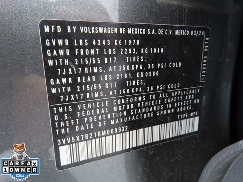 Certified 2024 Volkswagen Taos S w/ MDO Package image 29