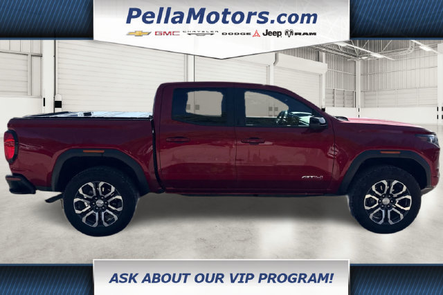 Used 2024 GMC Canyon AT4 w/ AT4 Premium Package AWD/4WD image 2