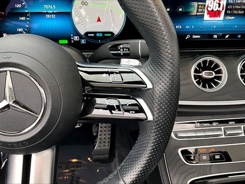 Used 2023 Mercedes-Benz E 450 Cabriolet image 22