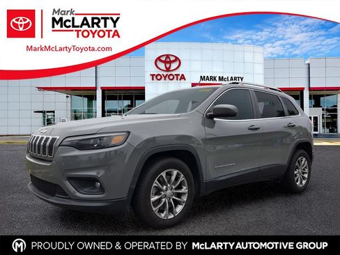 Used 2020 Jeep Cherokee Latitude Plus FWD image 1