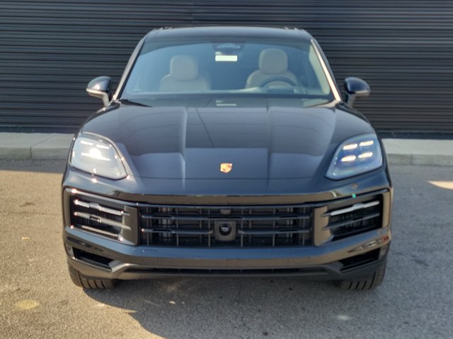Used 2026 Porsche Cayenne AWD/4WD image 10
