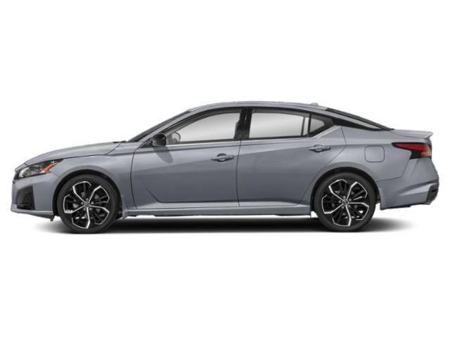 Used 2024 Nissan Altima 2.5 SR w/ SR Premium Package AWD/4WD image 3