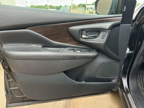 Used 2021 Nissan Murano Platinum AWD/4WD image 10
