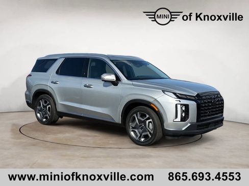 Used 2024 Hyundai Palisade Limited image 1