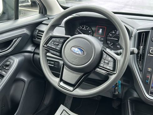 Used 2024 Subaru Crosstrek 2.0i image 21
