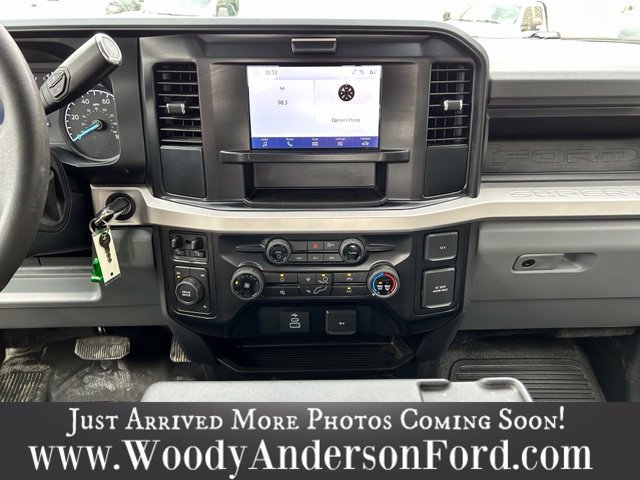 Used 2025 Ford F550 4x4 Crew Cab Super Duty image 11