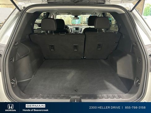 Used 2022 Chevrolet Equinox LT FWD image 29
