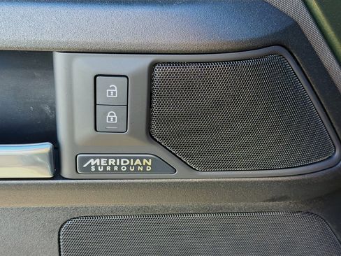 New 2026 Land Rover Defender 110 X image 24