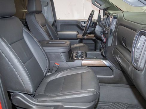 Used 2020 Chevrolet Silverado 1500 LT Trail Boss AWD/4WD image 14