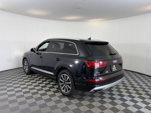 Used 2017 Audi Q7 3.0T Premium Plus w/ Premium Plus Package AWD/4WD image 9