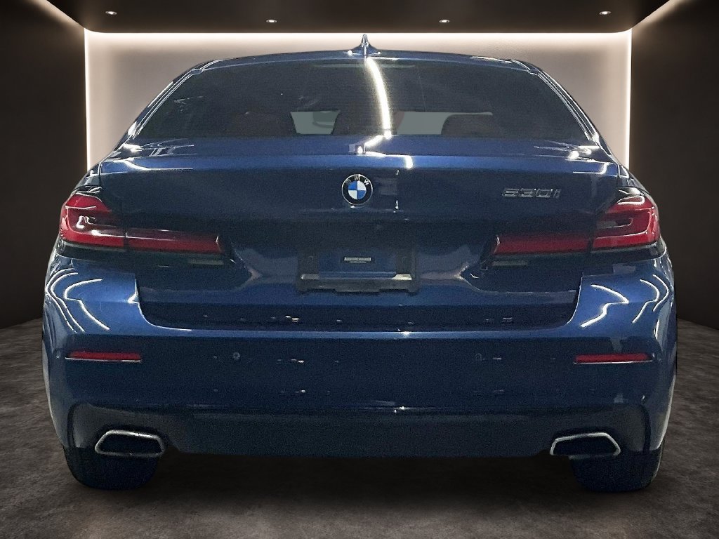 Used 2021 BMW 530i w/ Premium Package RWD image 6