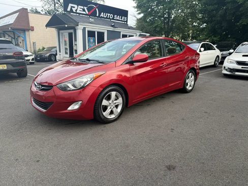 Used 2012 Hyundai Elantra GLS w/ Preferred Pkg 3 FWD image 2