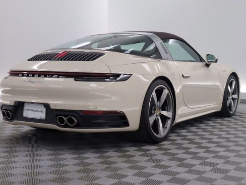 Certified 2023 Porsche 911 Targa 4S AWD/4WD image 9