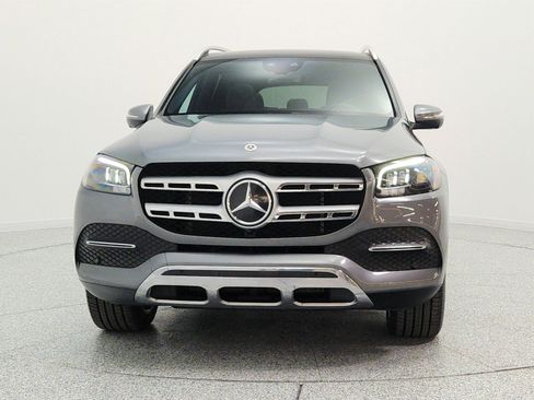 Used 2022 Mercedes-Benz GLS 450 4MATIC image 2