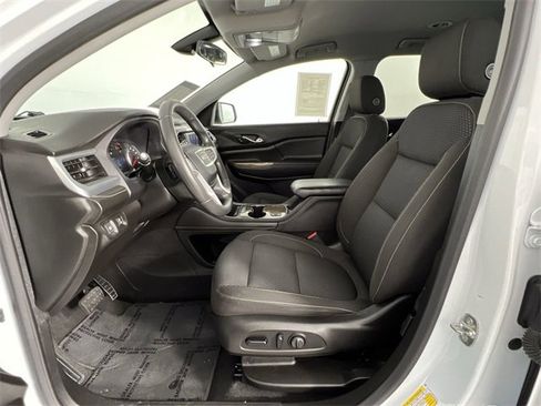 Certified 2021 GMC Acadia SLE w/ Driver Convenience Package image 19