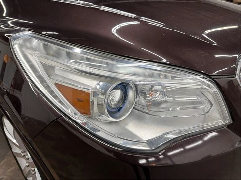Used 2017 Buick Enclave Premium w/ Experience Buick Package FWD image 43