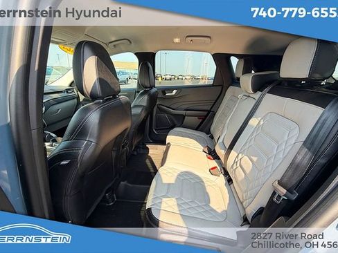 Used 2023 Ford Escape Platinum w/ Premium Technology Package AWD/4WD image 26