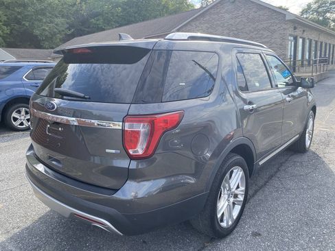 Used 2017 Ford Explorer Limited AWD/4WD image 5