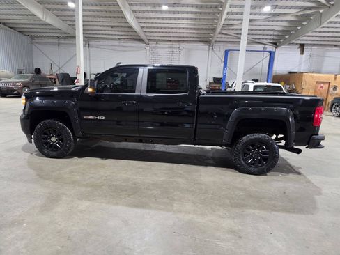 Used 2017 GMC Sierra 2500 SLT w/ All Terrain X HD Package AWD/4WD image 5