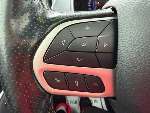Used 2019 Jeep Grand Cherokee SRT w/ Trailer Tow Group IV AWD/4WD image 19