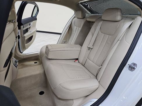 Used 2019 BMW 740i RWD image 26