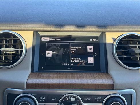 Used 2016 Land Rover LR4 HSE Silver Edition image 10