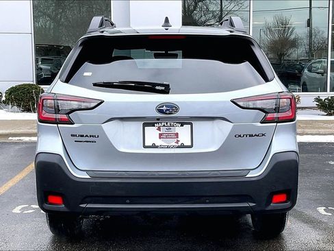 Certified 2023 Subaru Outback Onyx Edition image 3