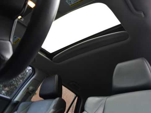 Used 2016 Acura RDX AWD w/ Technology Package image 12