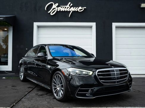 Used 2022 Mercedes-Benz S 580 4MATIC Sedan image 1