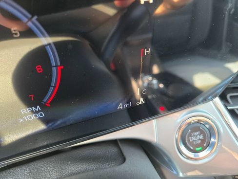 New 2025 Chevrolet Trax LT w/ Driver Confidence Package image 11