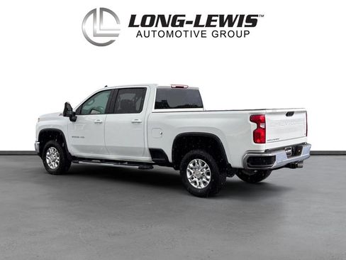 Used 2025 Chevrolet Silverado 2500 LT AWD/4WD image 4