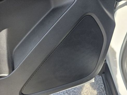 Used 2021 Chevrolet Equinox LS image 20