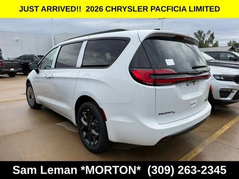 New 2026 Chrysler Pacifica Limited w/ S Appearance Package image 12