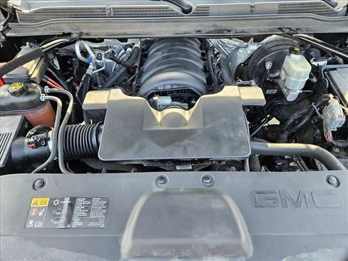 Used 2016 GMC Yukon SLT image 24