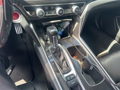 Used 2022 Honda Accord Sport image 6