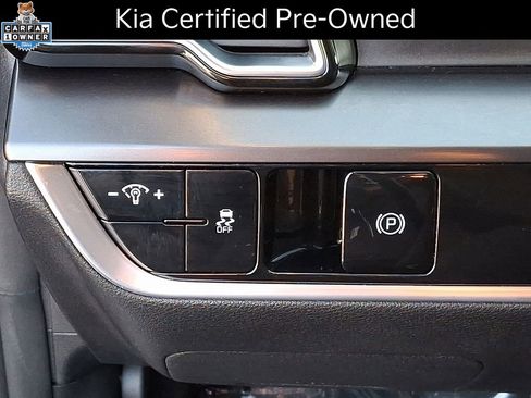 Certified 2024 Kia Sportage EX image 26