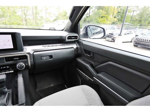 Used 2024 Toyota Tacoma SR5 image 8