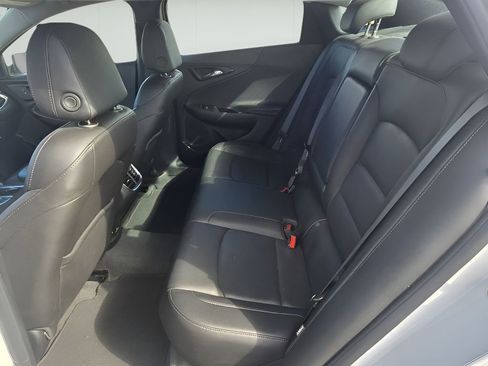 Used 2024 Chevrolet Malibu LT image 14