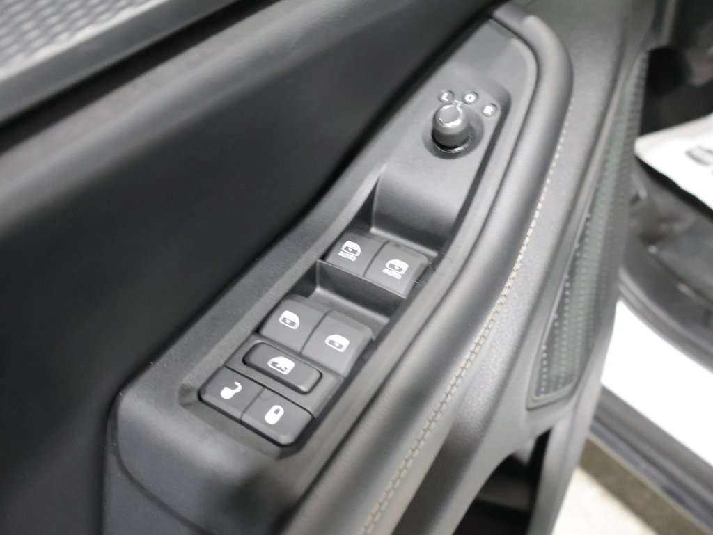 Used 2023 Jeep Grand Cherokee L Laredo AWD/4WD image 14