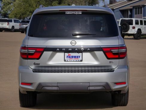 Used 2024 Nissan Armada SL image 5