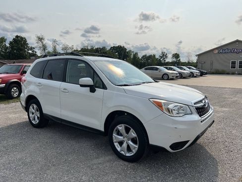 Used 2016 Subaru Forester 2.5i Premium AWD/4WD image 2