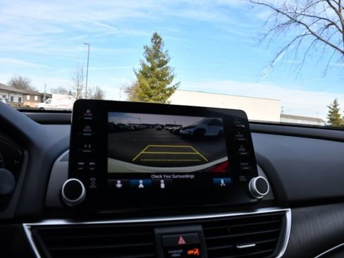 Used 2019 Honda Accord EX-L image 15