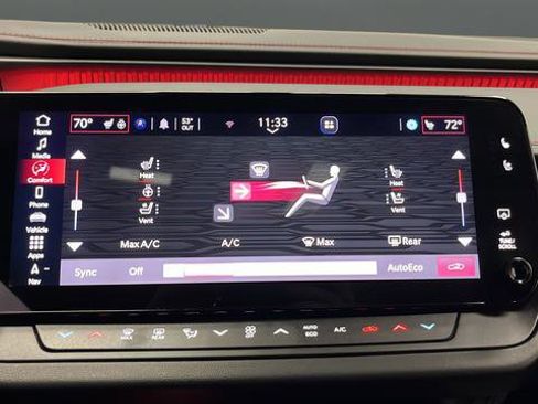 Used 2024 Dodge Charger R/T w/ Plus Group image 18