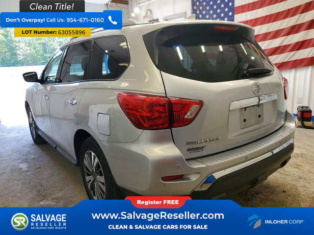 Used 2020 Nissan Pathfinder S AWD/4WD image 3