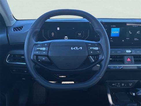Certified 2025 Kia K4 EX image 30