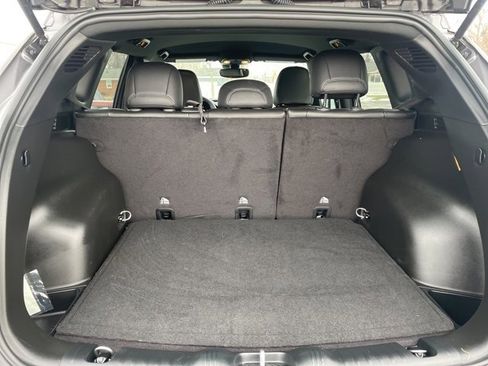 Used 2024 Jeep Compass Trailhawk w/ Trailhawk Convenience Group image 12