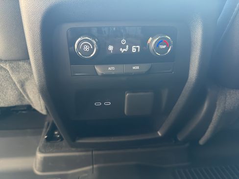 New 2026 Chevrolet Traverse Z71 w/ Enhanced Driving Package image 22