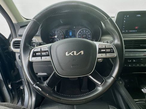 Used 2022 Kia Telluride EX w/ EX Premium Package FWD image 11